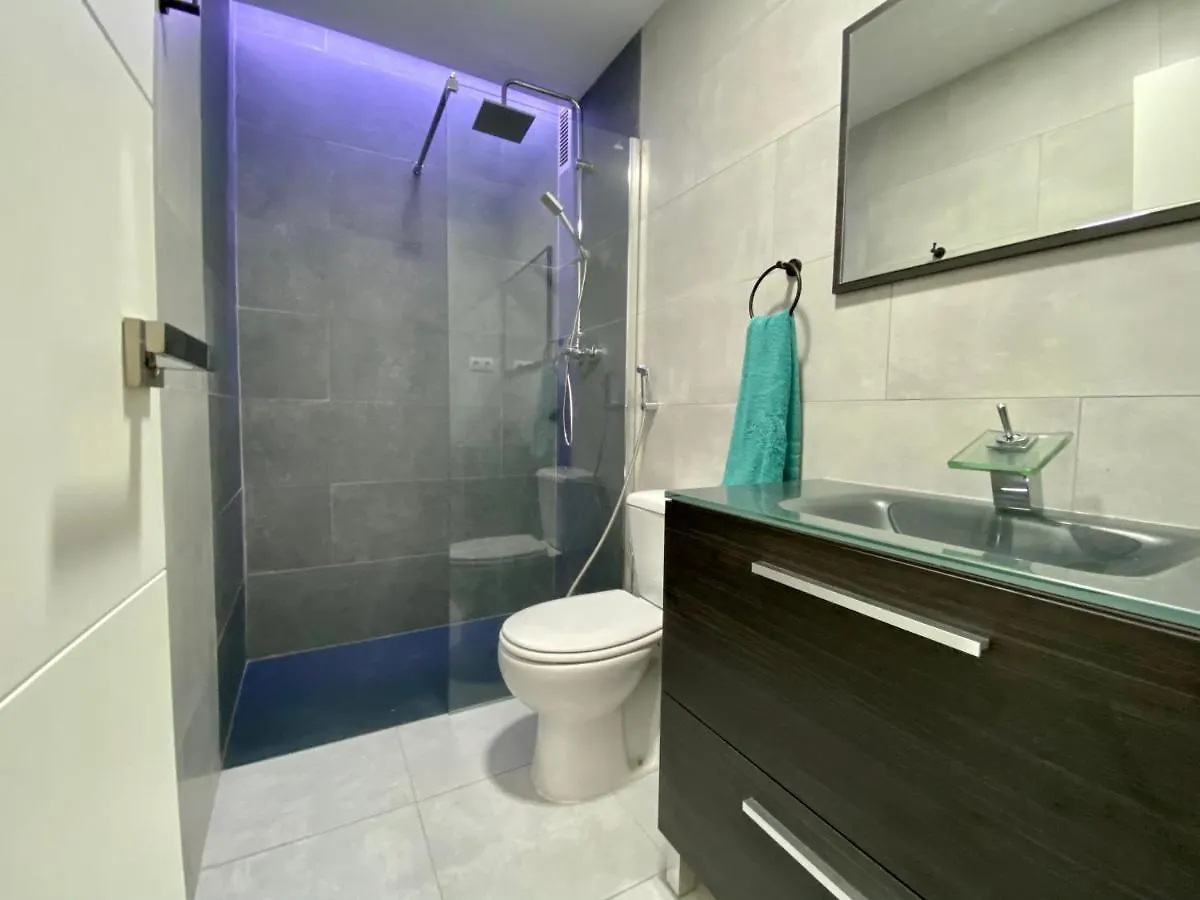 Modern Apartment With Sea Views In Corralejo